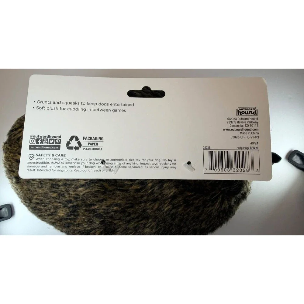 Outward Hound Hedgehogz XL Dog Toy Plush Squeaky Grunting Hedgehog